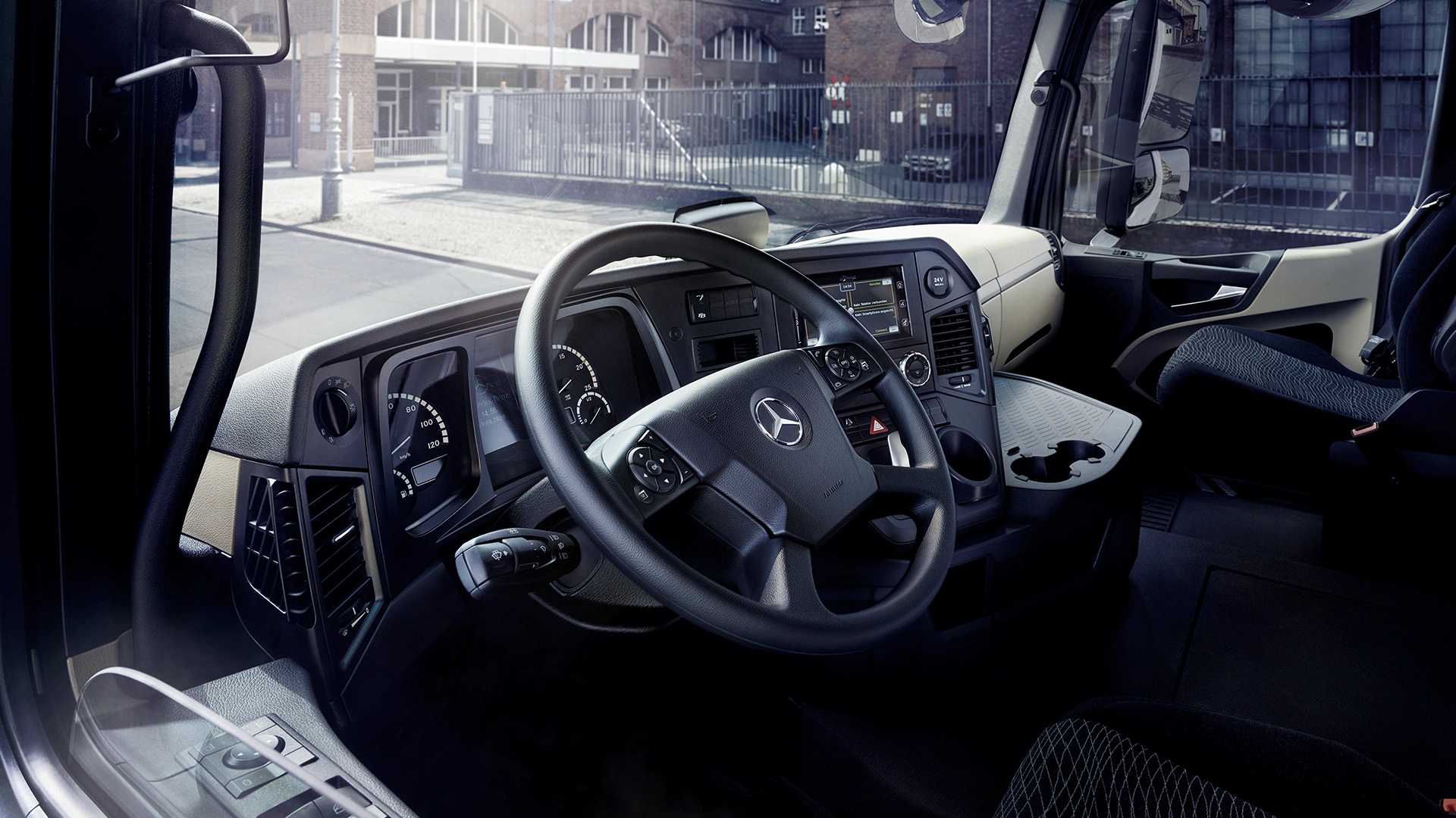 Actros F:n ohjaamo